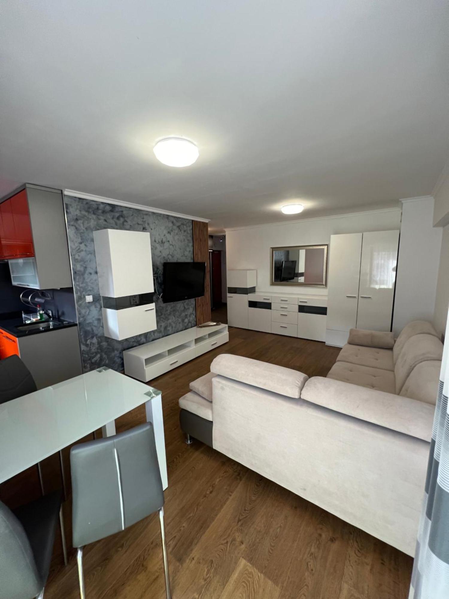 Holiday Apartments Криница-Здруй Екстериор снимка